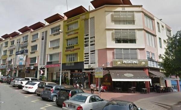 Jalan Wangsa Delima 10 – Parking