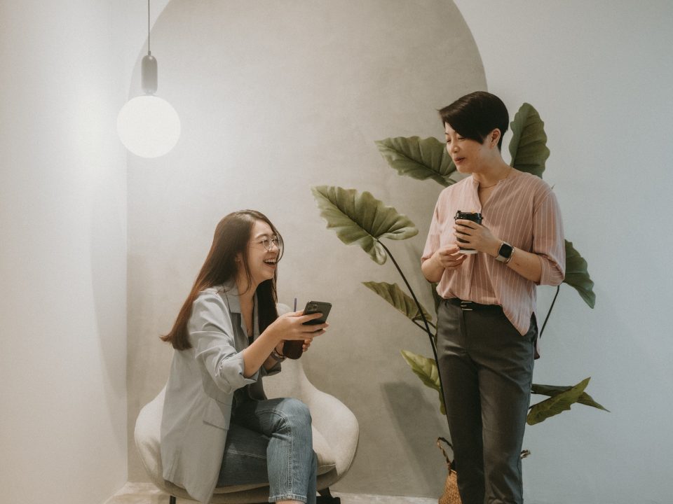 workers-discussion-in-office-space-for-rent-in-kl